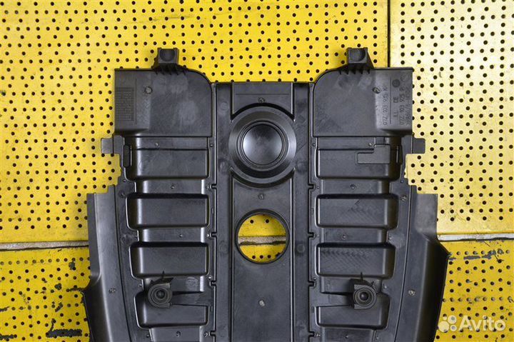 Накладка декоративная Vw Touareg 1 GP 5.0