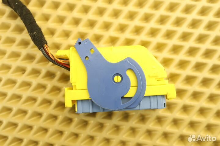 Разъем VAG 6R0973206B