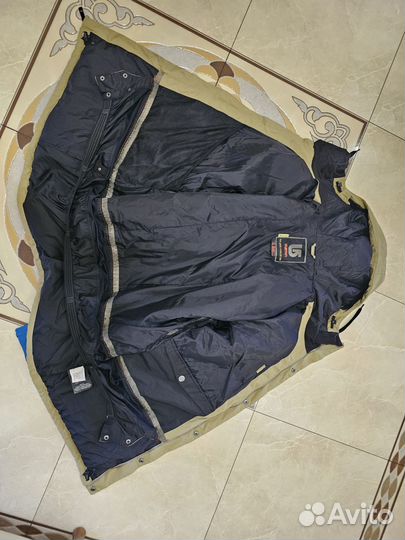 Сноубордическая куртка burton