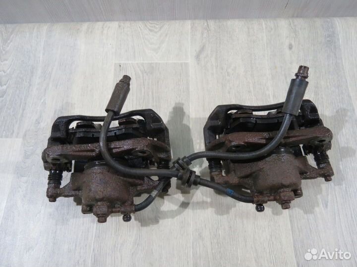 Суппорт передний Chevrolet Cruze