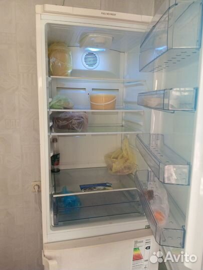 Холодильник бу beko