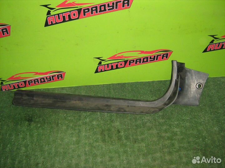 Порожек пластиковый subaru BH5,BH9,BHC,BHE,BP5,BP9