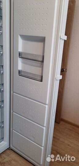 Дверь на морозильник Атлант