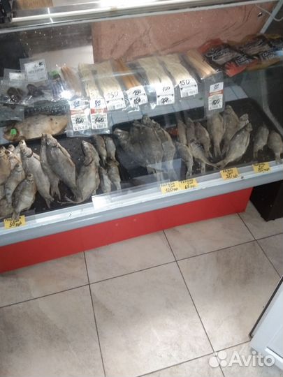 Холодильная витрина бу