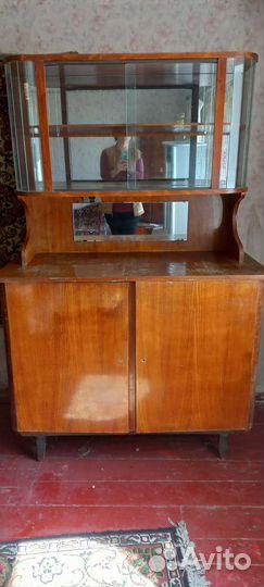 Старинный буфет
