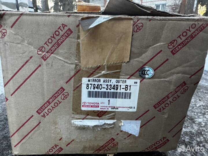 Зеркало оригинальное левое на toyota camry 30
