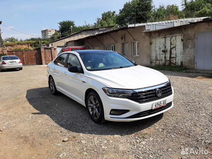 Автомобили из Грузии и США