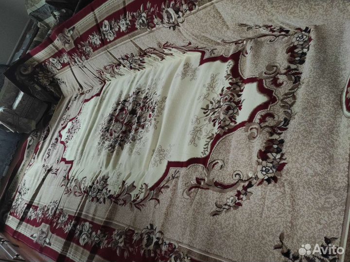 Ковер новый