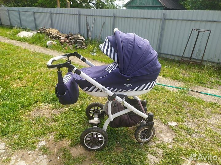 Коляска для новорождённых