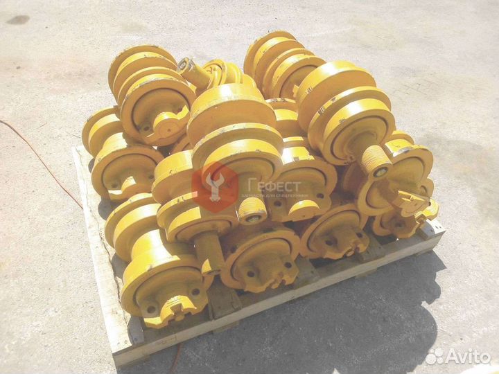 Каток поддерживающий Hitachi ZX450LCH 9115233