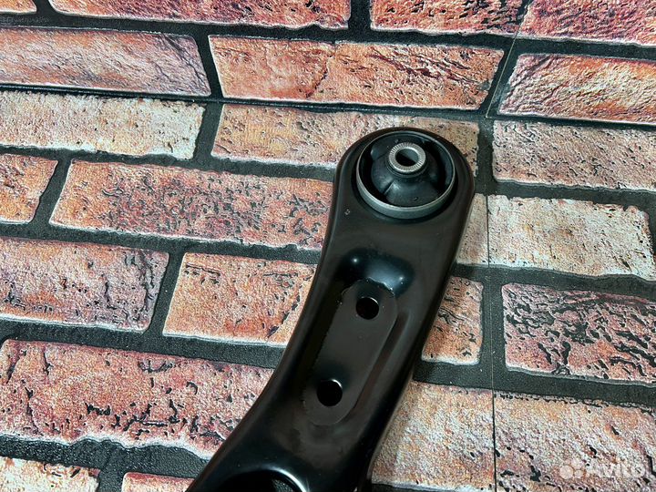 Рычаг подвески правый Solaris 2 / Rio 4 2017-2022