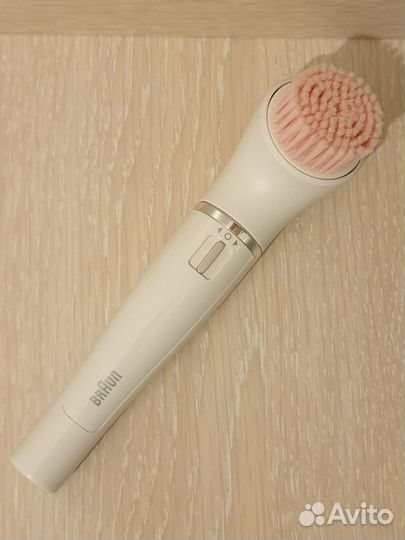 Классная щеточка Braun FaceSpa Brush