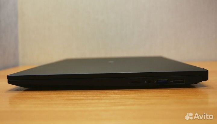 Digma Pro Sprint M i5-11/8/SSD/15,6
