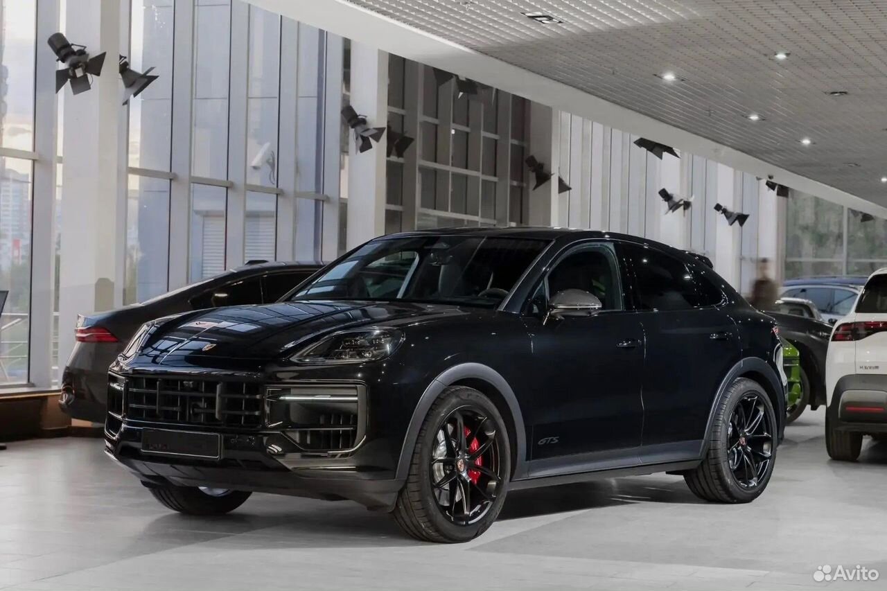 Porsche Cayenne GTS 4.0 AT, 2026