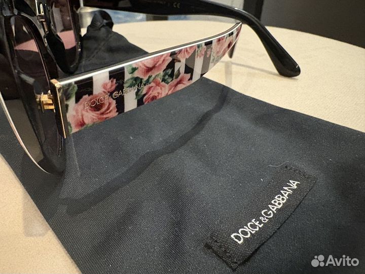 Солнцезащитные очки женские Dolce&Gabbana