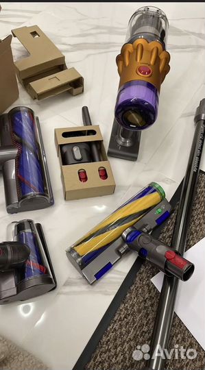 Пылесос dyson v12