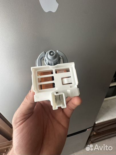 Сливной насос для стиральной машины