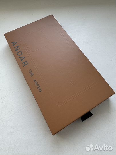 Чехол из натуральной кожи на iPhone 15 pro