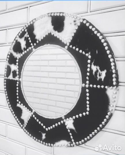 Дизайнерское круглое зеркало