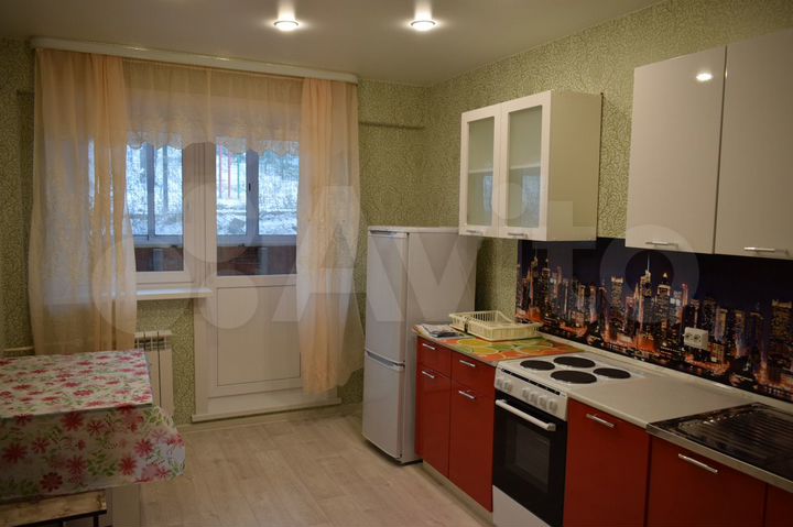 2-к. квартира, 40 м², 2/10 эт.