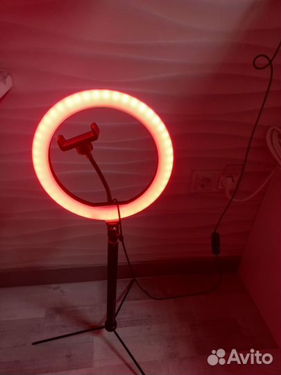 Кольцевая лампа со штативом