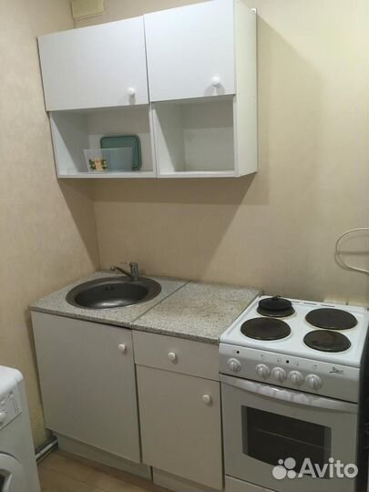 Полка настенная навесная бу