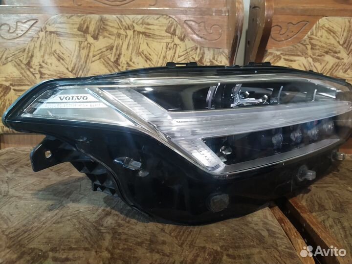 Volvo xc90 2 фара правая LED 2014-2020г