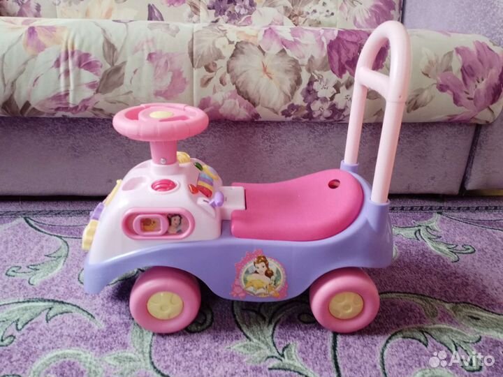 Машинка-каталка