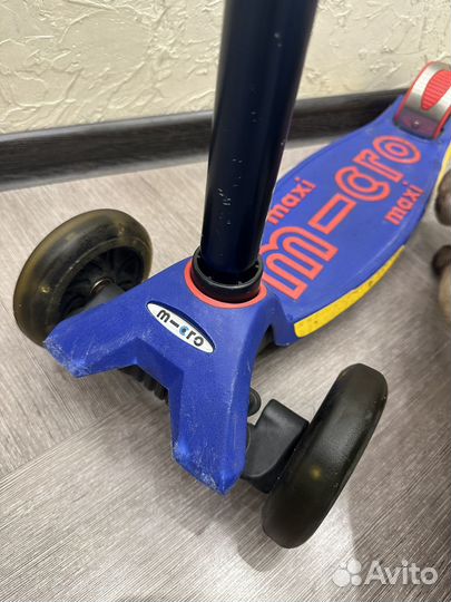 Самокат Micro Maxi Deluxe
