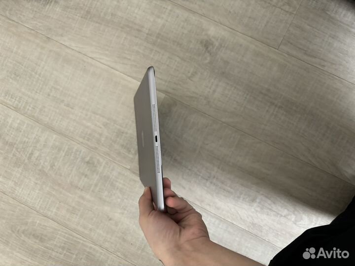 Apple iPad air