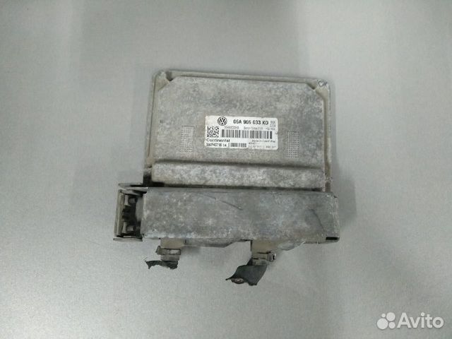 Блок управления двигателем Шкода Октавия А5