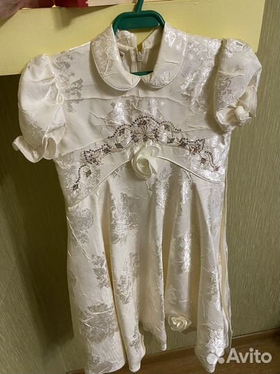 Нарядное платье для девочки