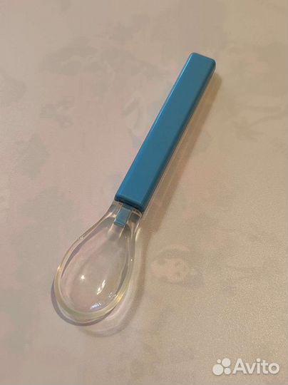 Бутылочка с ложкой для кормления