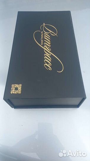 Коробки новые для подарка