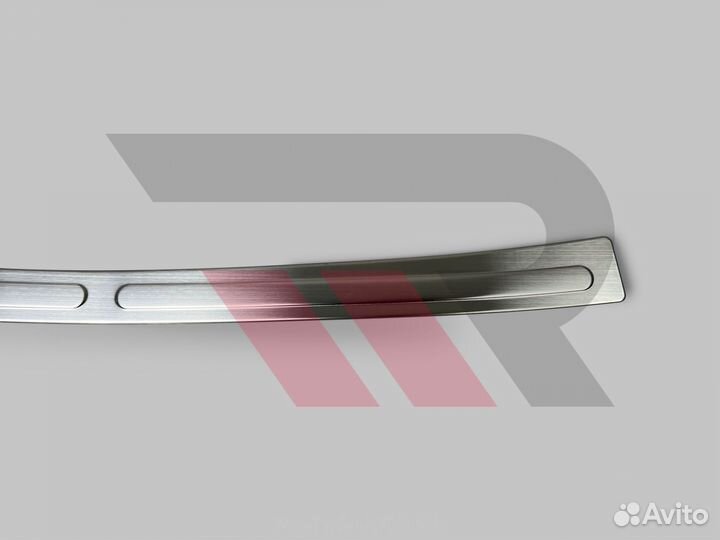 Накладка заднего бампера Toyota C-HR