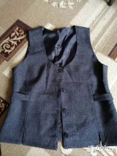 Школьная форма для девочки серая