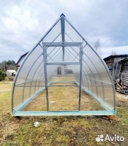 Теплицы. Каплевидные и арочные