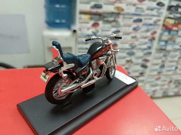 Honda Steed 600 1:18 Welly