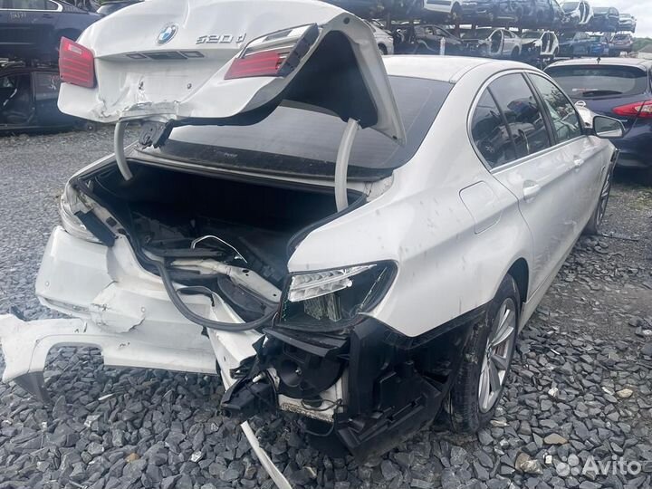 Решетка радиатора BMW 5 F10/F11 (2010-2017)