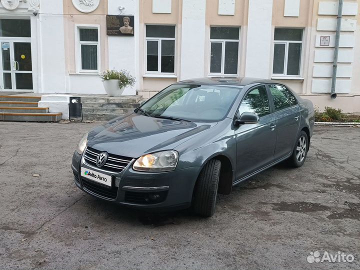 Volkswagen Jetta 1.6 МТ, 2009, 172 000 км