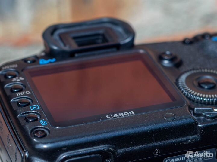 Canon EOS 5d mark II body / 299 819 кадров