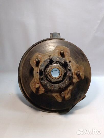 Ступица передняя левая Toyota Town Ace CR30G 2CT