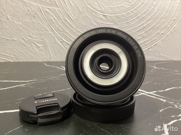 Canon EF-M 28mm f/3.5