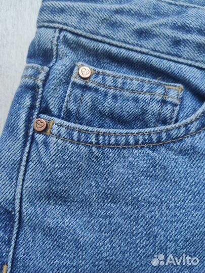 Новые джинсовые шорты