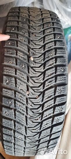 Michelin Latitude X-Ice North 3+ 215/65 R16 102T