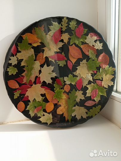 Сервировочное блюдо из эпоксидной смолы