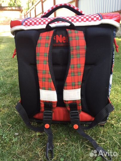 Школьный рюкзак McNeill