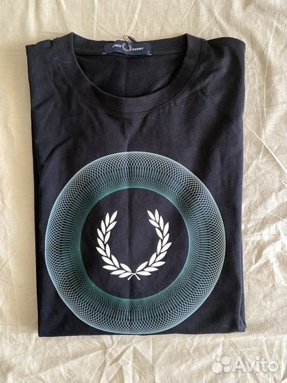 Fred perry футболка