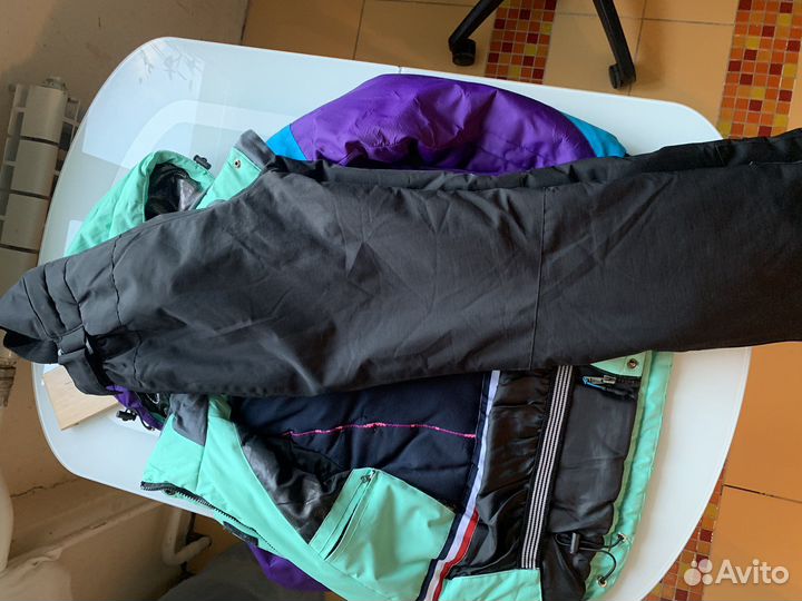 Детский горнолыжный костюм для девочки