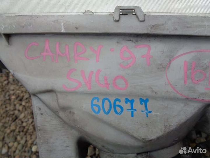 Фара левая Toyota Camry SV41 3S-FE 1997